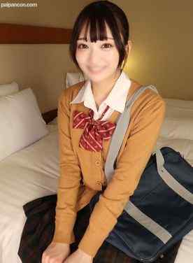 FC2-PPV-4862733 - 無修正＜元アイドル研究生だった激カワ18＞制服着衣のままきけ ん日に生挿入！若さ溢れるキツキツな膣圧に興奮が止まらなって中出ししちゃいました！早期購入者限定レビュ特付き！ cover.jpg