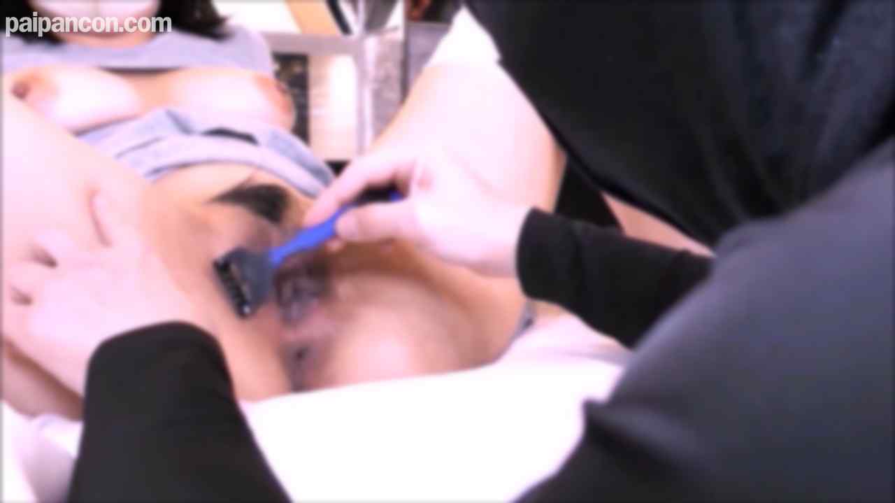 FC2-PPV-4876043 - 【藻有】第23弾登場！　Hカップ激シコ美女のゆりちゃん登場、剃毛から中出しフィニッシュまで全部入り（前編）【特典有】 thumbnail_2.jpg