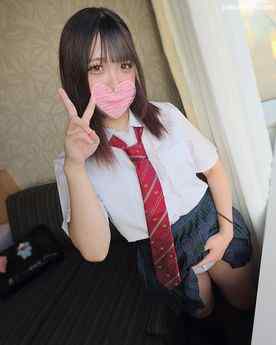 FC2-PPV-4978918 - ※今だけ50%OFF【無修正】18歳の初撮り～せますぎるオマンコにビンビンの肉棒をぶち込め！！わがまま18歳〇〇に種付け孕ませ完了！！ cover.jpg